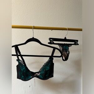 Agent provocateur lace set